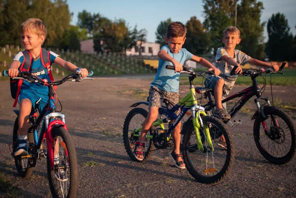 Choosing The Right Kids Bike Size by Height