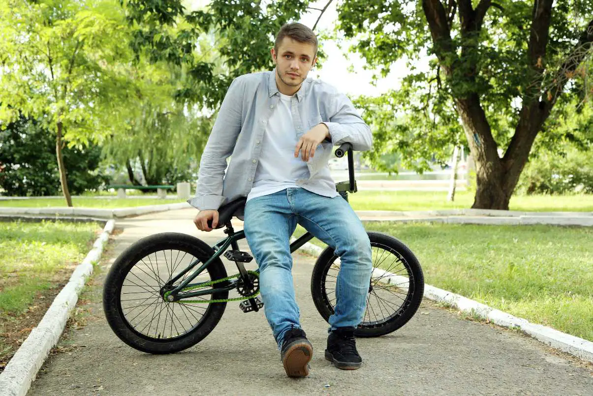 how big of a bmx bike should i get